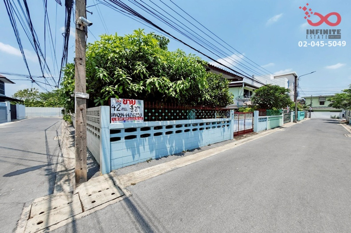 ขายบ้านรัชดา ห้วยขวาง : ขายบ้านเดี่ยว 2 ชั้น 42 ตร.ว. ถนนสุทธิสาร   ซอยสบายใจ หลังมุม ใกล้ MRT 