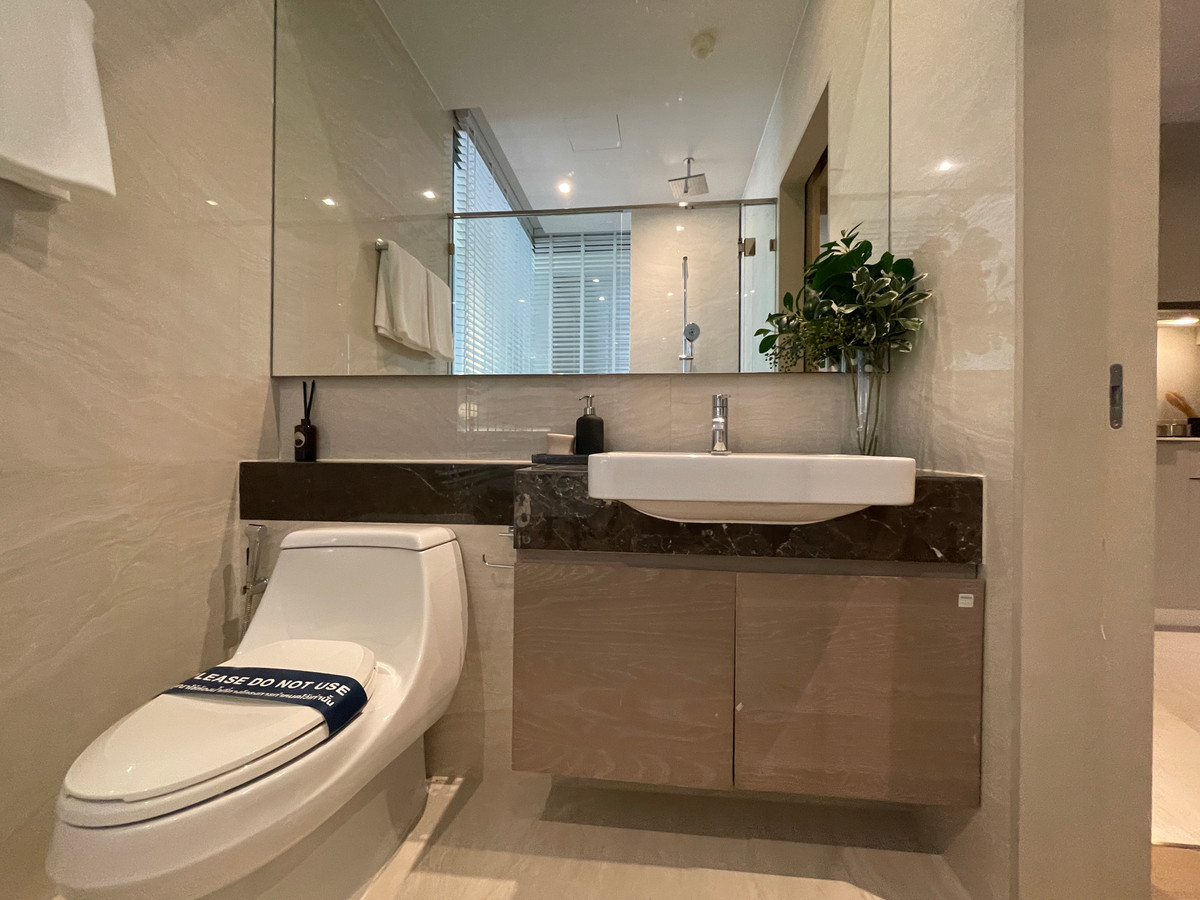 ขายคอนโดสีลม ศาลาแดง บางรัก : 💎 [Ultimate Legacy] ASHTON SILOM – 1BR XL (49.58 ตร.ม.) ชั้น 32 ห้องมุมแห่งวิสัยทัศน์เหนือระดับ บนถนนสายประวัติศาสตร์ 💎 