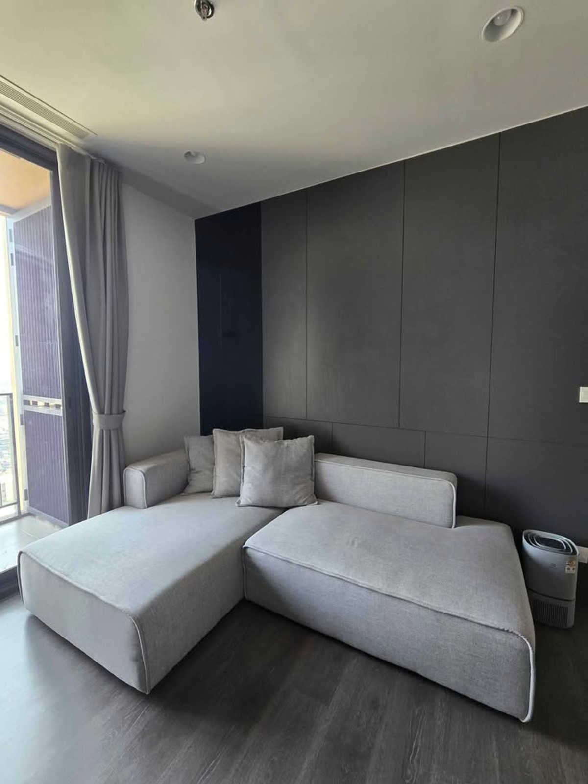 ขายคอนโดสุขุมวิท อโศก ทองหล่อ : ขายคอนโด  OKA HAUS Sukhumvit 36 ราคา 6,890,000 บาท [NCs260312]