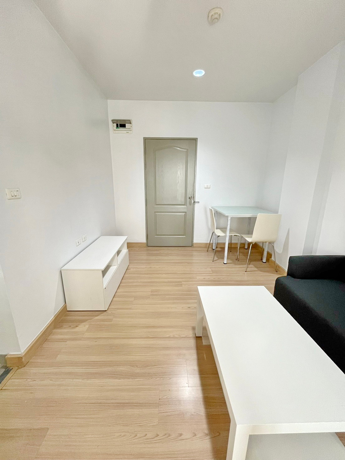 ให้เช่าคอนโดแจ้งวัฒนะ เมืองทอง : ขาย The Kith ติวานนทร์  ใกล้ : รถไฟฟ้า MRT ส่วนต่อขยาย (สวยสีชมพู สถานีปากเกร็ด)