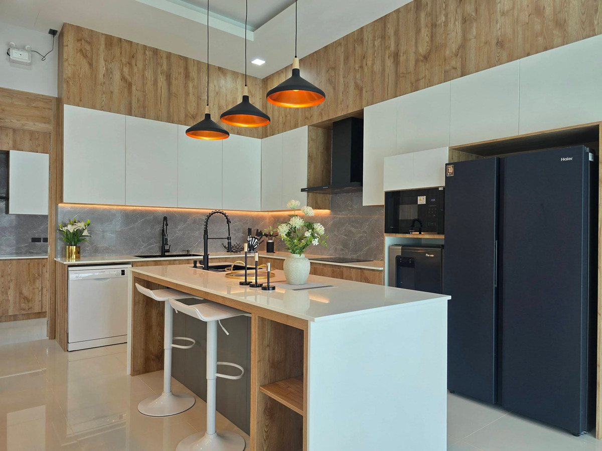 ขายบ้านพัทยา บางแสน ชลบุรี สัตหีบ : เดอะ ไพรเวท พูลวิลล่า พัทยา / 5 ห้องนอน (ขาย), The Private Pool Villa Pattaya / 5 Bedrooms (FOR SALE) BEWN152