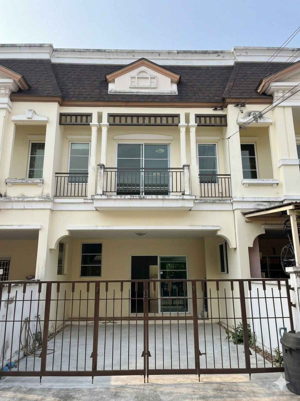 ให้เช่าทาวน์โฮมพระราม 5 ราชพฤกษ์ บางกรวย : ให้เช่า/ขาย ทาวน์เฮาส์ 2 ชั้น Thanasiri Ratchapruek 2 ติดถนนราชพฤกษ์ 