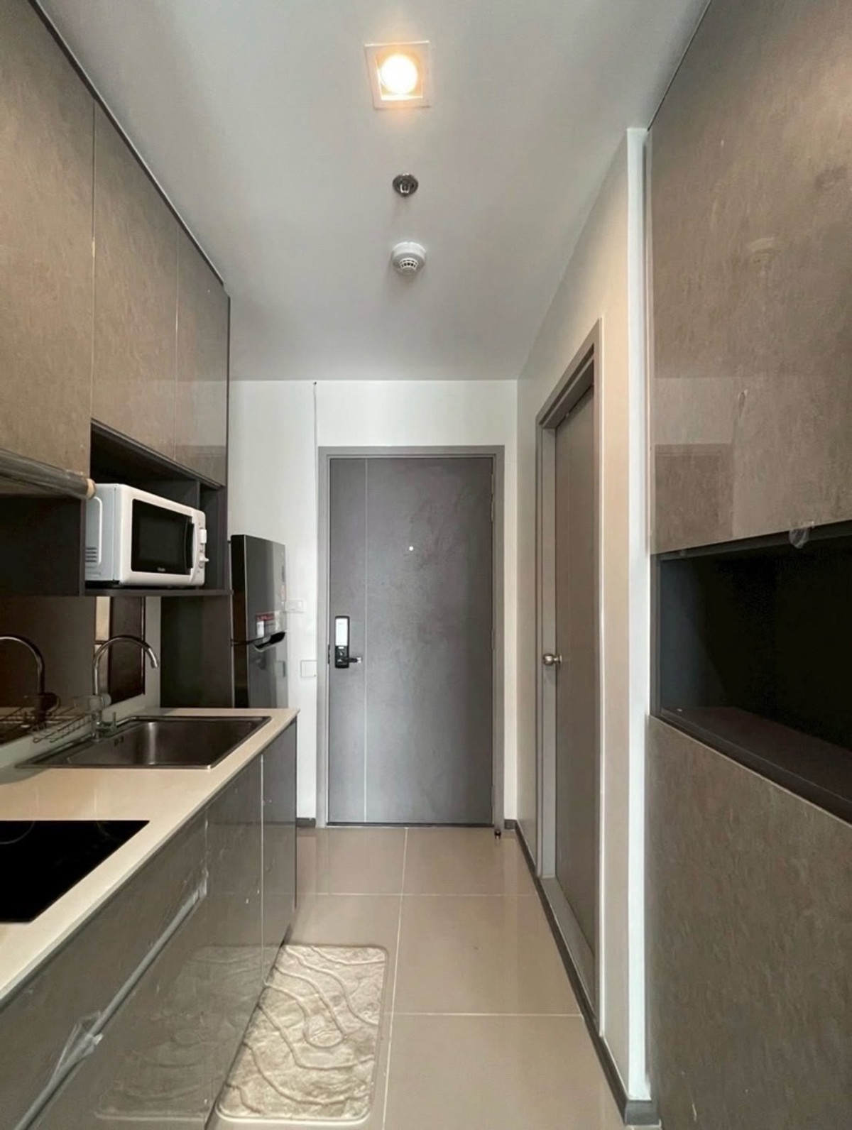 ขายคอนโดสะพานควาย จตุจักร : ⚡️FlashDeal⚡️IDEO พหล-จตุจักร (ห้องสตูดิโอ 27ตร.ม.) เพียง 3,190,000.- ห้องสวย วิวดีมาก ใกล้BTSสะพานควาย ใกล้จตุจักร 📞0926289149