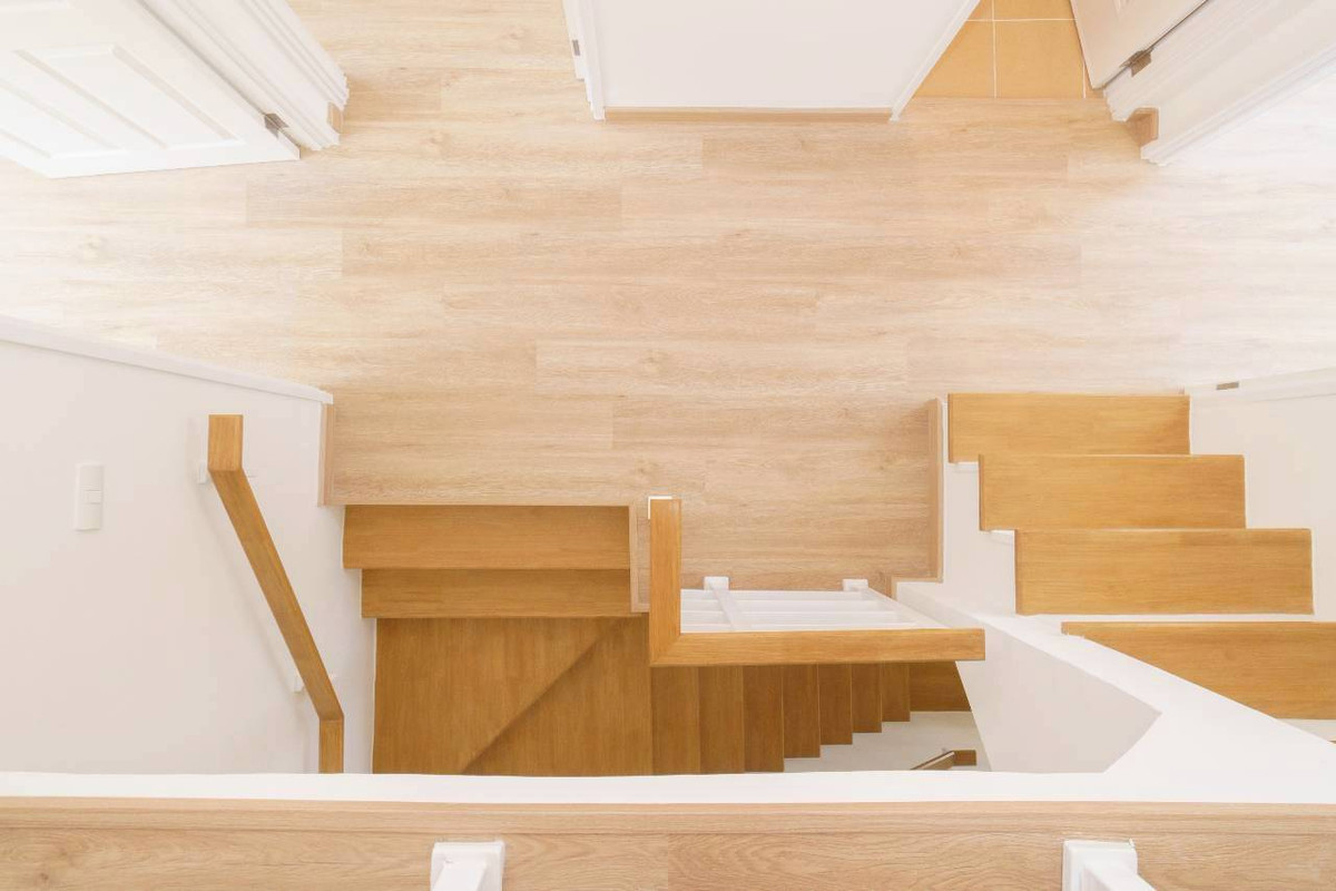 ขายทาวน์โฮมลาดกระบัง สุวรรณภูมิ : 🏡 NEW LISTING | เตรียมรีโนเวท ✨ทิศตะวันออก หลังริม วิวสวน + ไม่ชนใครทั้งหน้า–หลัง! “ซอยต้น + โล่งจริง + เป็นส่วนตัวสุดในโครงการ” ✨