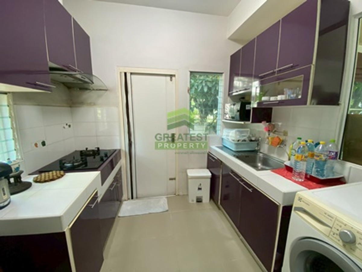 For SaleHouseRathburana, Suksawat : Prueklada Village, Pracha Uthit 90, urgent sale, 2-story detached house, area 54.60 sq m, beautiful house, location near the city.