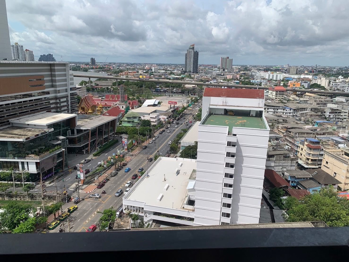 For RentCondoWongwianyai, Charoennakor : E265 (previous code S1171)🎉300369 Condo for rent at Na Reva Charoennakhon