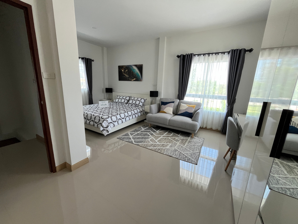 ขายพัทยา บางแสน ชลบุรี สัตหีบ : 🔥 คุ้มกว่านี้ไม่มีอีกแล้วกับบ้านแฝดไซส์ใหญ่ 3 ห้องนอน 3 ห้องน้ำ 🔥