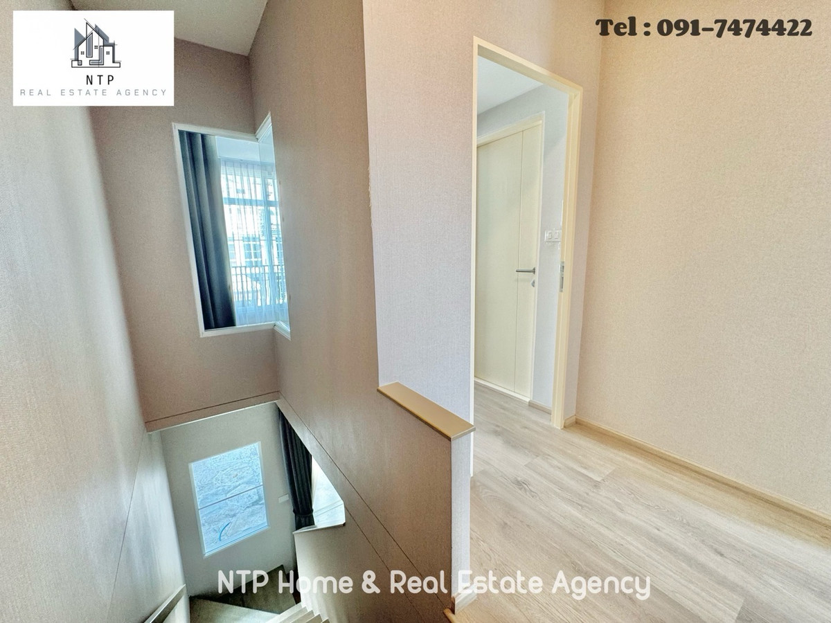 ให้เช่าทาวน์โฮมบางนา แบริ่ง ลาซาล : ให้เช่า| For rent ทาวน์โฮม 2-3 ห้องนอน หลังบ้านต่อเติมห้องเพิ่ม กว้างมาก+ติดแอร์ สามารถเพิ่มเติมเฟอร์นิเจอร์ได้ บ้านทำเลดี ตรงข้าม Mega Bangna หมู่บ้านสุดฮิต📍 Indy บางนา-รามคำแหง2 👍🏻