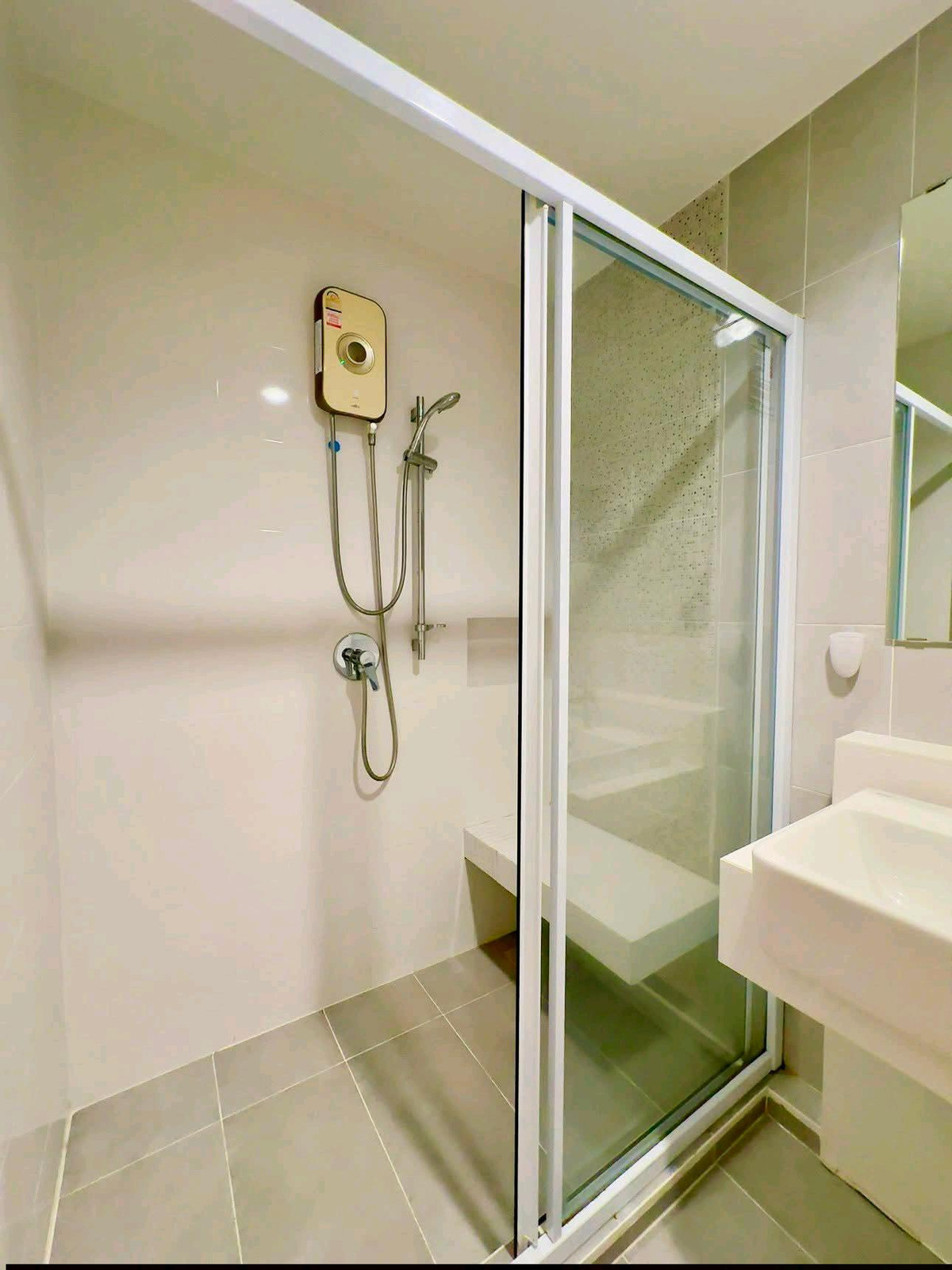 ให้เช่าบ้านสมุทรปราการ สำโรง : ✨ ให้เช่าบ้านเดี่ยวแต่งครบ #ชัยพฤกษ์-ศรีนครินทร์ ใกล้ BTS วิวสวน บิ้วอินทั้งหลัง พร้อมอยู่ บรรยากาศดีมาก