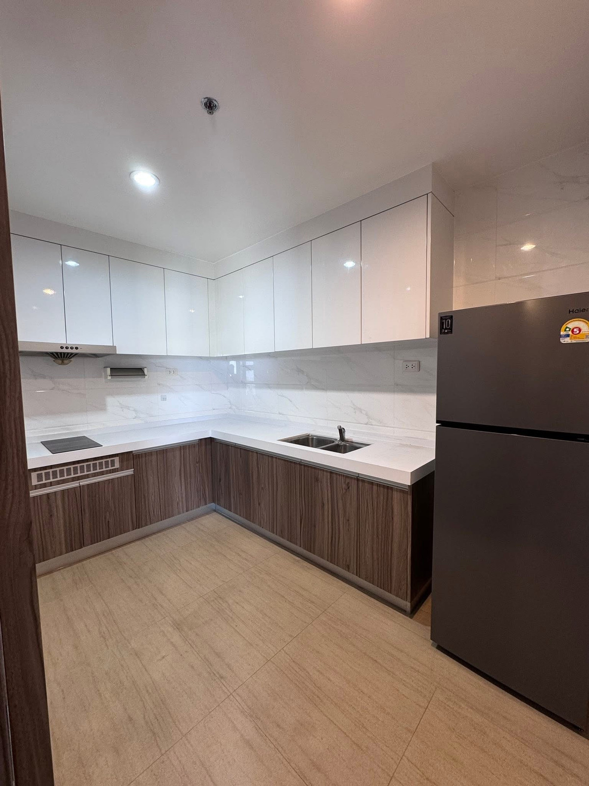 For RentCondoRatchadapisek, Huaikwang, Suttisan : Artisan Ratchada / 2 Bedrooms (FOR RENT), Artisan Ratchada / 2 bedrooms (for rent) KAT046