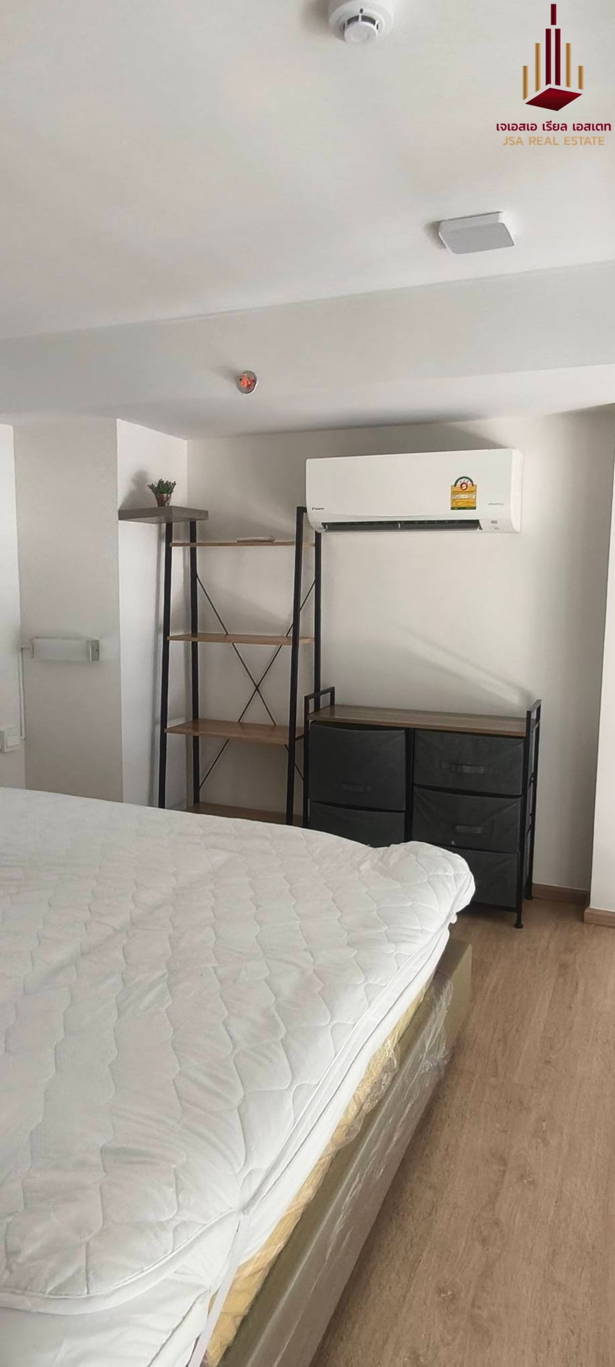 ให้เช่าคอนโดพระราม 9 เพชรบุรีตัดใหม่ RCA : ✨ For Rent: Ideo New Rama 9 Condo ✨  💰 Only 18,000 THB/month