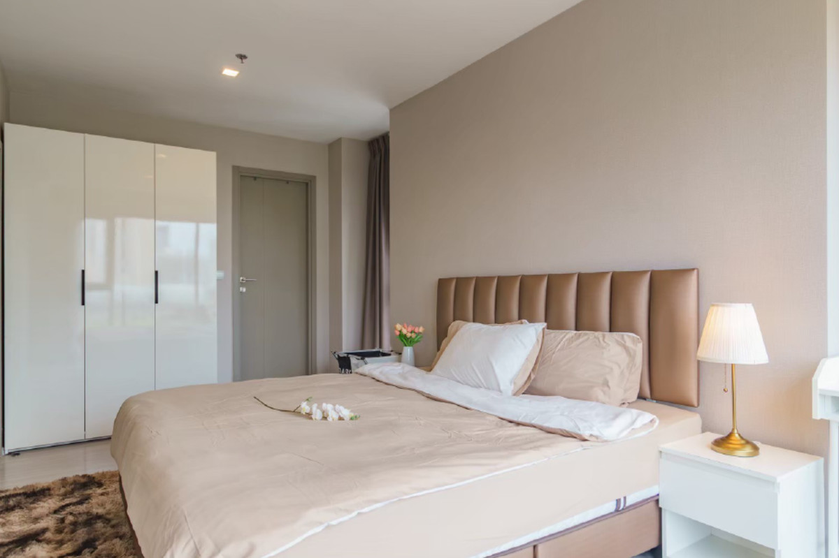 ให้เช่าคอนโดพระราม 9 เพชรบุรีตัดใหม่ RCA : ให้เช่า Life Asoke Hype ราคา 37,000 บาท [MPr260403]