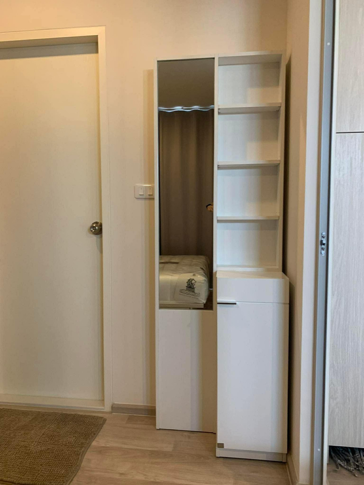 For RentCondoRamkhamhaeng, Hua Mak : New condo for rent, Niche Mono Ramkhamhaeng, next to MRT Ramkhamhaeng 34, near Ramkhamhaeng Hospital.