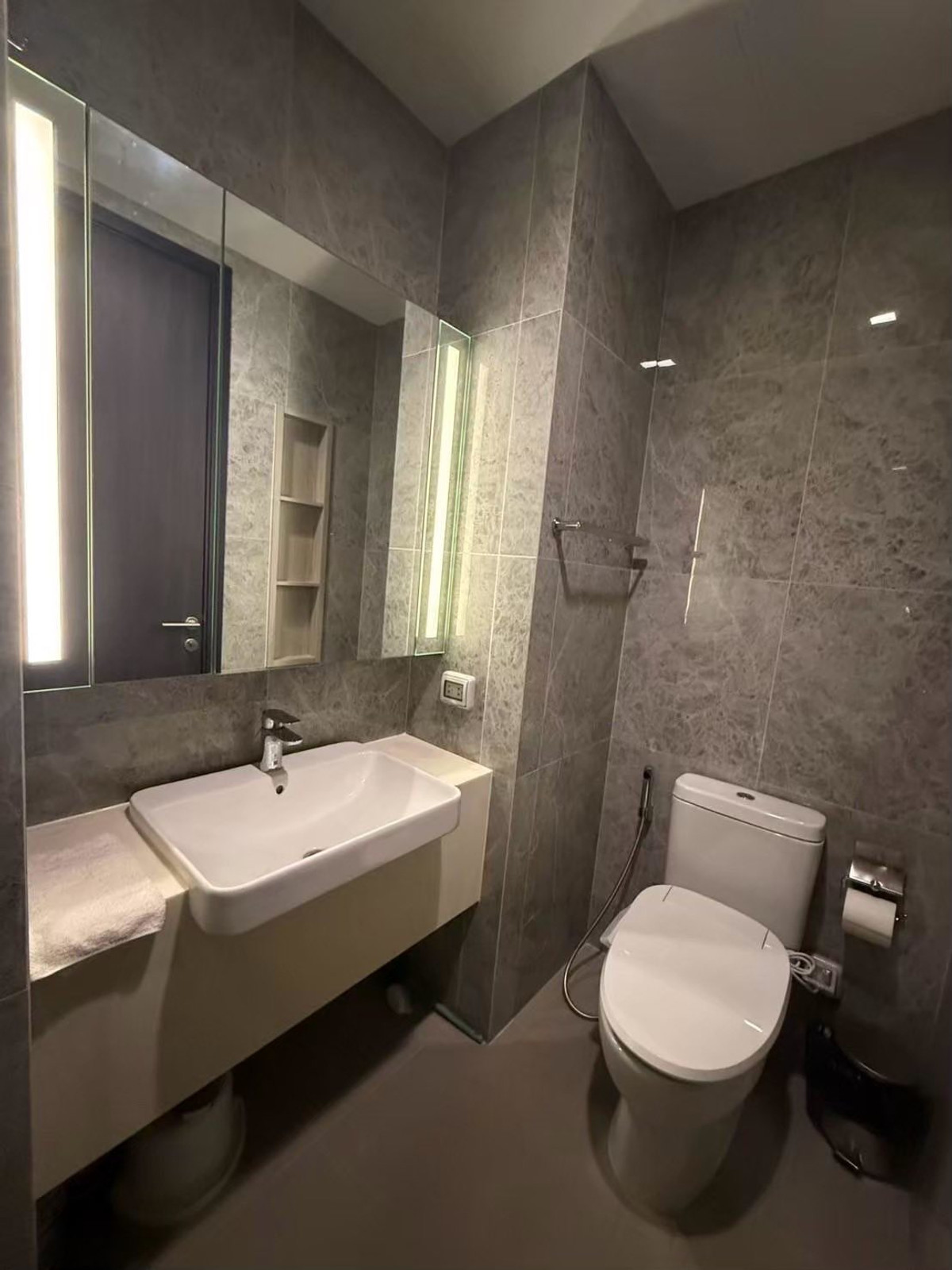 ให้เช่าคอนโดอารีย์ อนุสาวรีย์ : ⭐️🎀 Noble Around Ari 🎀⭐️ 1 Bed 1 Bath, Rental 30,000 Baht 