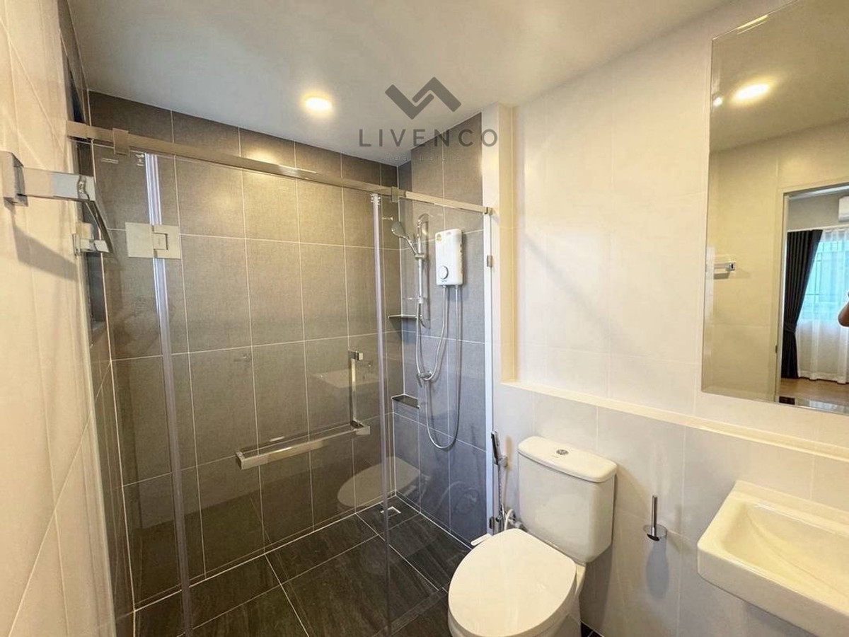 บ้านบางนา แบริ่ง ลาซาล : ขาย หรือ ให้เช่า บ้านเดี่ยว Centro บางนา  
(Centro Bangna)
(LVC40001)