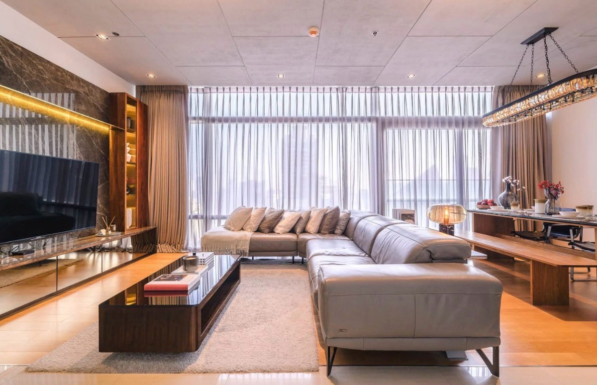 คอนโดพระราม 9 เพชรบุรีตัดใหม่ RCA : 2-Bedroom Unit | High Floor | Circle Living Prototype Petchaburi 🔥📍