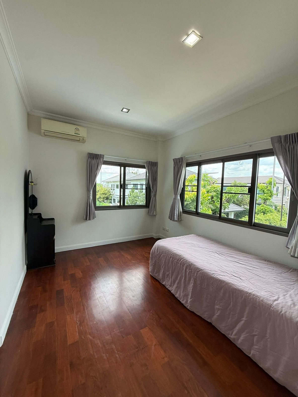 ขายบ้านลาดกระบัง สุวรรณภูมิ : เพอร์เฟค มาสเตอร์พีซ พระราม 9 / 3 ห้องนอน (ขายพร้อมผู้เช่า), Perfect Masterpiece Rama 9 / 3 Bedrooms (SALE WITH TENANT) FON292