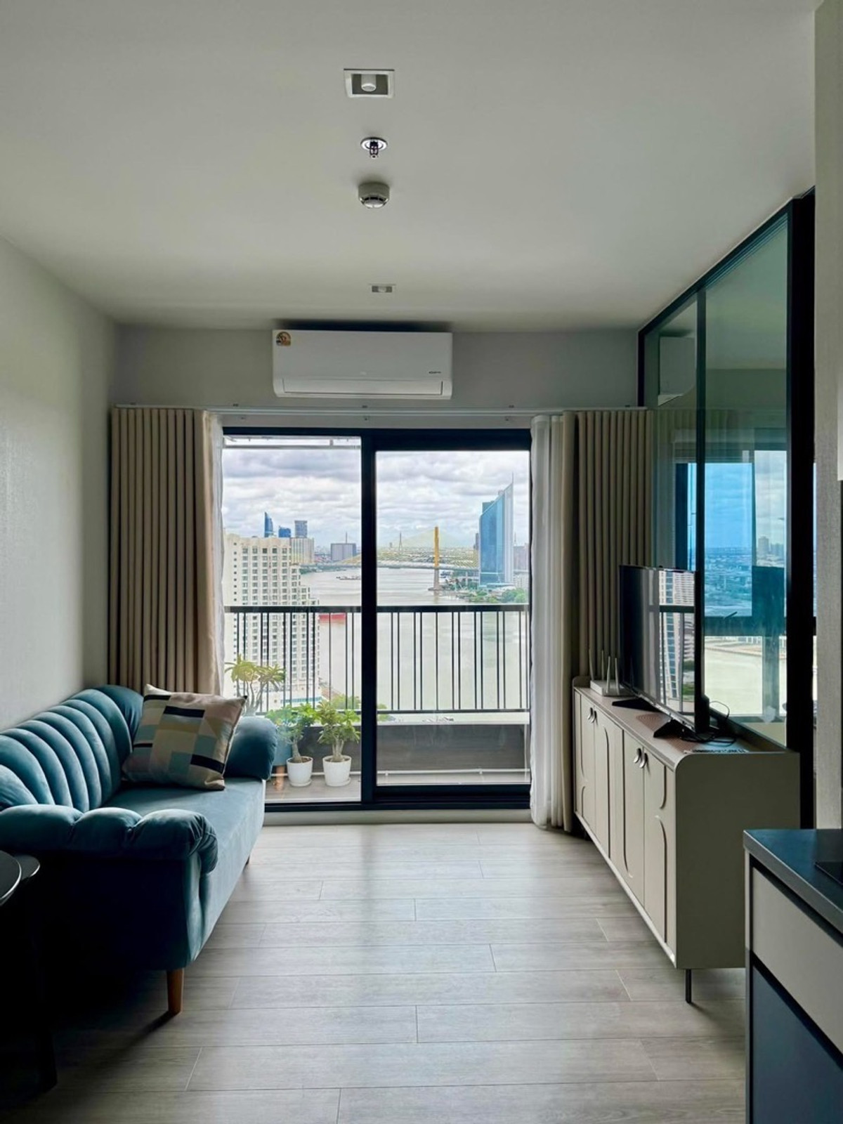 ให้เช่าคอนโดพระราม 3 สาธุประดิษฐ์ : ให้เช่า  เดอะ คีย์ พระราม 3 / The Key Rama 3