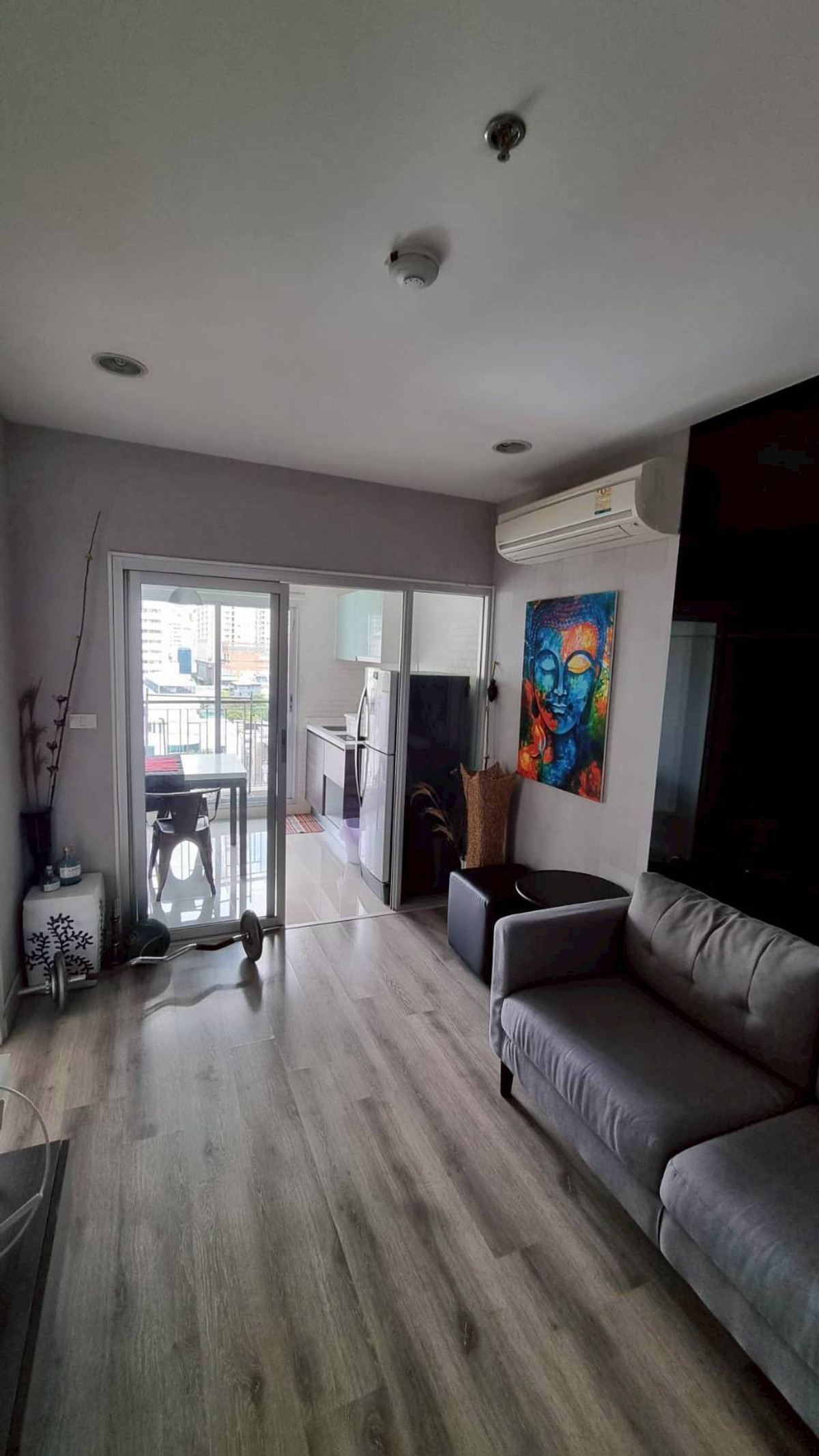 ขายคอนโดสาทร นราธิวาส : ชั้น 10  วิวสวย สุดคุ้ม ! ขายคอนโดเซ็นทริค สาทร-เซนต์หลุยส์ (Centric Sathorn - Saint Louis ） จาก SC Asset  33.46 ตร.ม !ห่างโรงเรียนอัสสัมชัญ (แผนกประถม)200 เมตร !ใกล้ BTS เซนต์หลุยส์ และ BTS สุรศักดิ์ ! ด่วนมาก