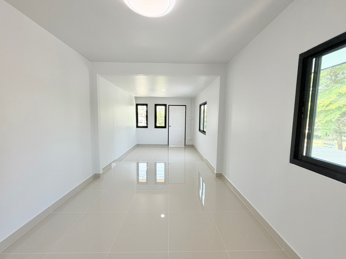 ขายนนทบุรี บางใหญ่ บางบัวทอง : ขายบ้านแฝด พฤกษา 14A หลังมุมติดสวน 53.3 ตร.ว. 5 นอน ครัวกว้าง ฟรีโอน