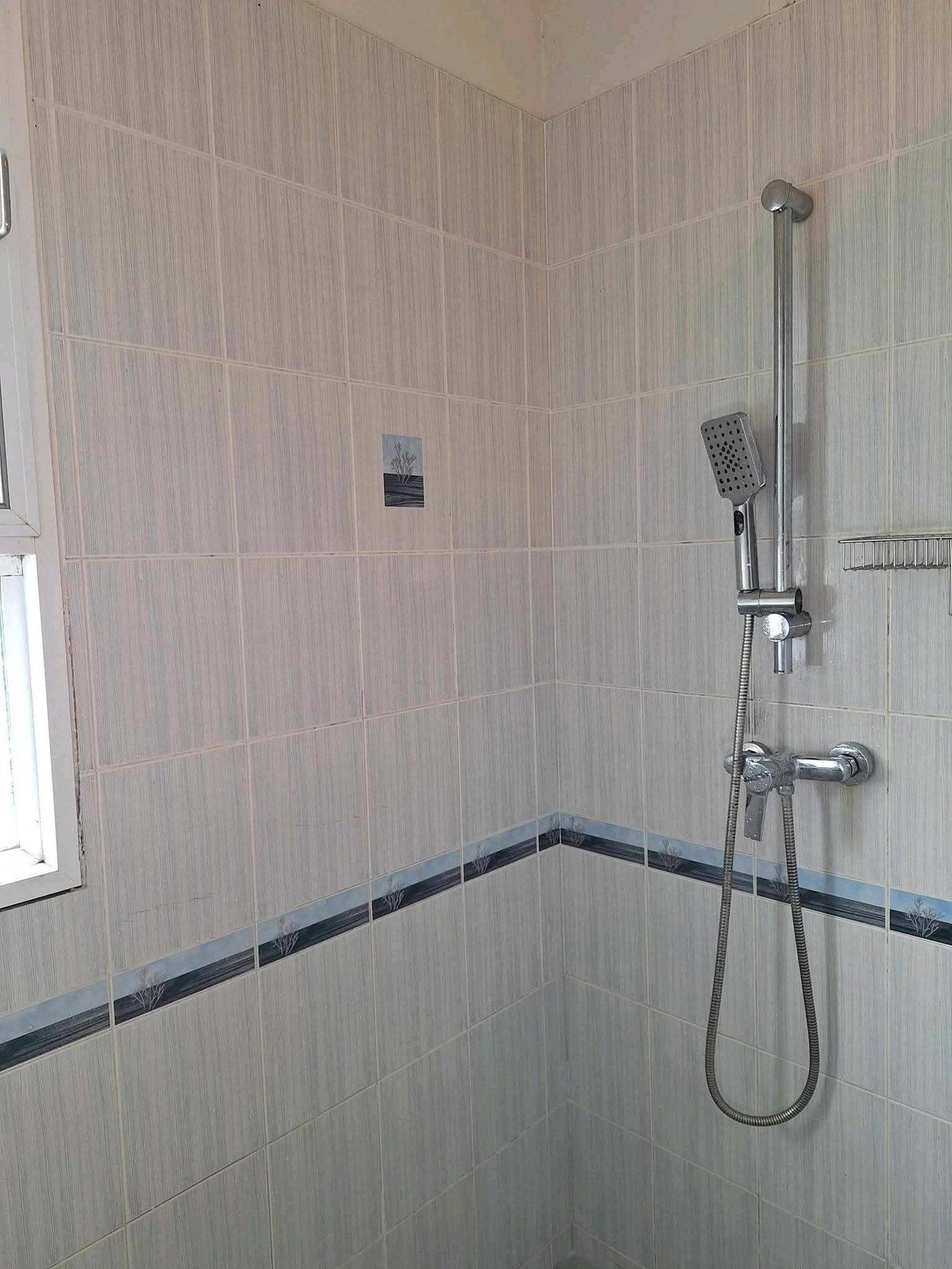 ขายบ้านลาดกระบัง สุวรรณภูมิ : ขายด่วนบ้านเดี่ยวถูกสุด โครงการ ภัทรา อ่อนนุช - วงแหวน 3 ห้องนอน 3 ห้องน้ำ ราคาเพียง 6,000,000 บาท