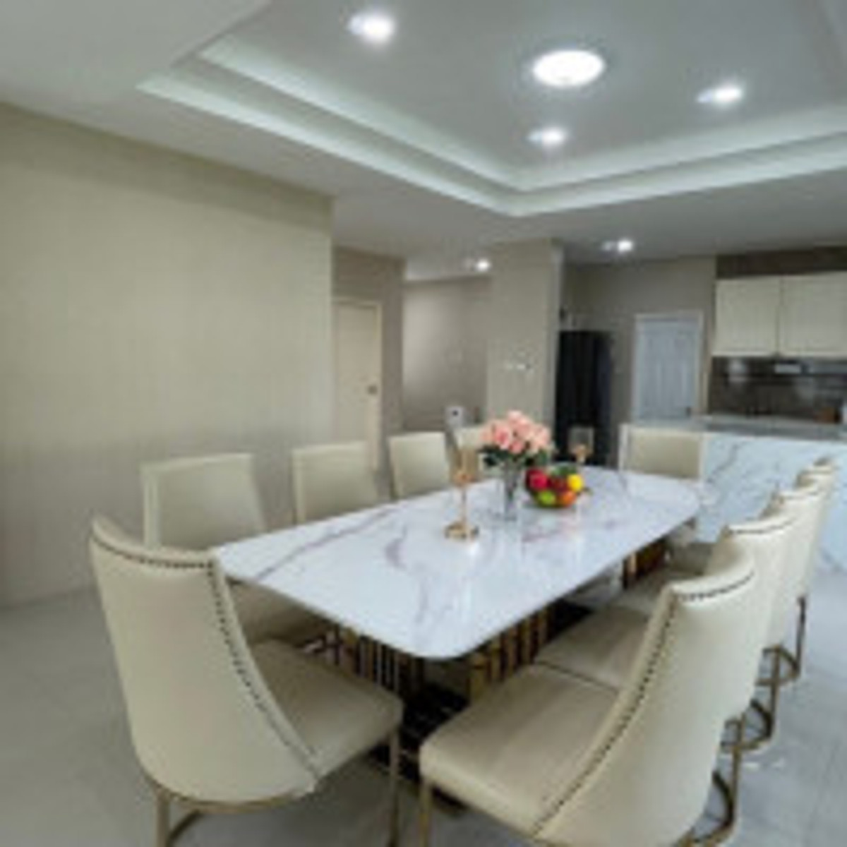 HouseNawamin, Ramindra : Sell/rent luxury mansion Baan Suan Neramit Or Ngoen-Ramintra, full area of ​​1 rai! 5 bedrooms, 5 bathrooms, has a private swimming pool + guest house, 45 million (rent 2 hundred thousand), fully furnished, ready to move in.