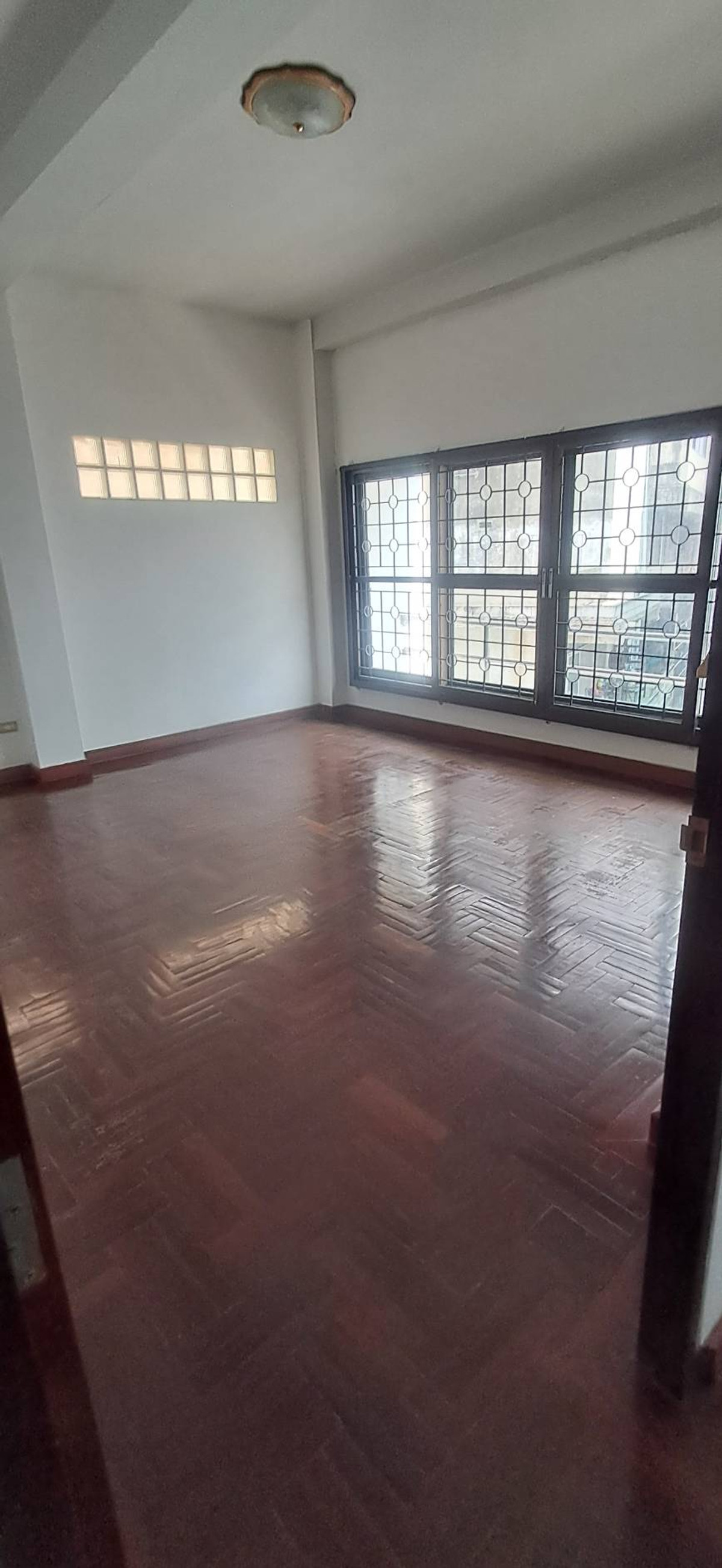 For RentTownhomeRama3 (Riverside),Satupadit : 3 Storey Townhouse in Rama 3 Wide Front with 4 Beds 4 Baths