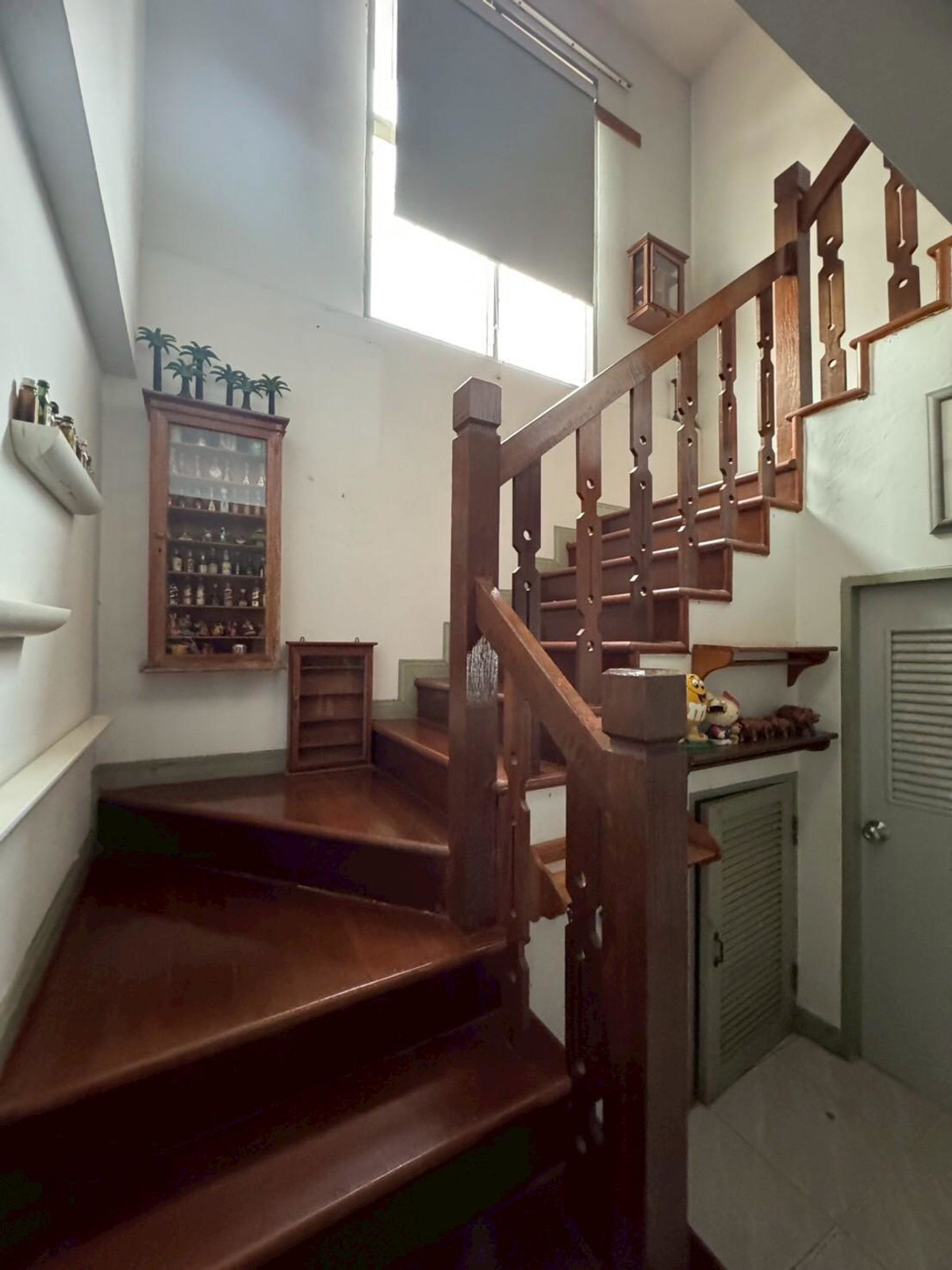 ขายบ้านพัทยา บางแสน ชลบุรี สัตหีบ : ขายด่วน !!! Rare Item บ้านเดี่ยวที่ดินใหญ่สะใจ 83 ตร.ว ทำเลทองใกล้บางแสน-หนองมน หมู่บ้านคันทรี่ปาร์ค ชลบุรี (บางแสน-ห้วยกะปิ) ราคานี้หาไม่ได้แล้ว !!