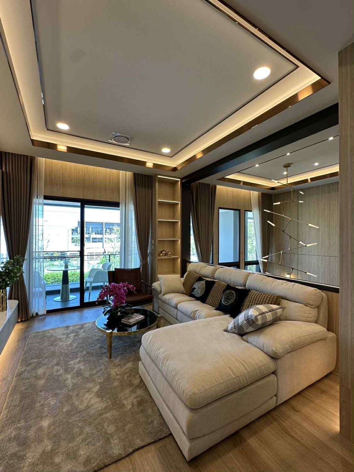 ให้เช่าบ้านลาดกระบัง สุวรรณภูมิ : เช่าบ้านหรู The City Sukhumvit Onnut