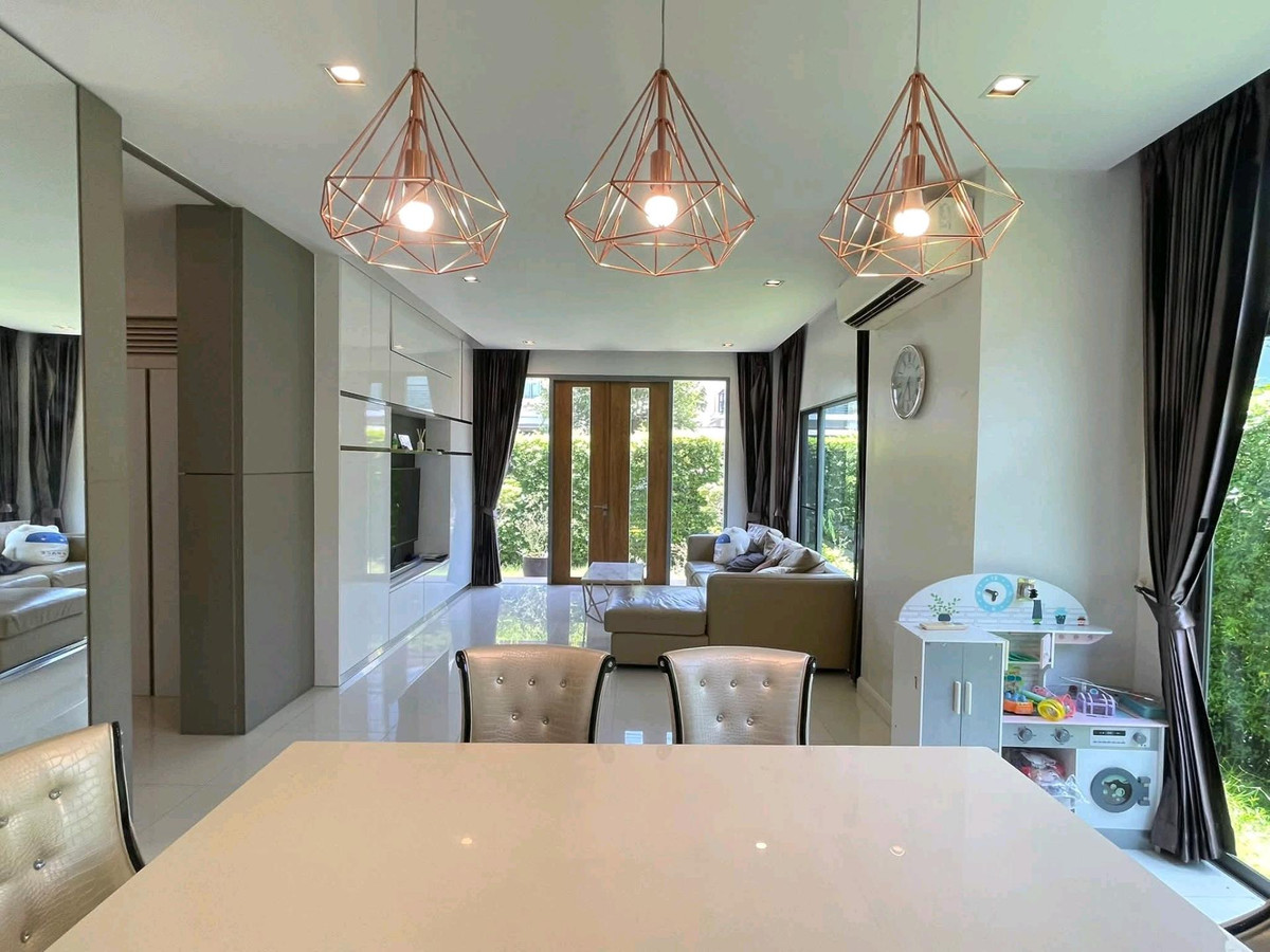 ขายบ้านรัตนาธิเบศร์ สนามบินน้ำ พระนั่งเกล้า : ขายบ้านเดี่ยว 66.2 ตร.ว.แจ้งวัฒนะ ใกล้ SISB 1 นาที พร้อมอยู่ ราคาพิเศษ 6.85 ล้าน