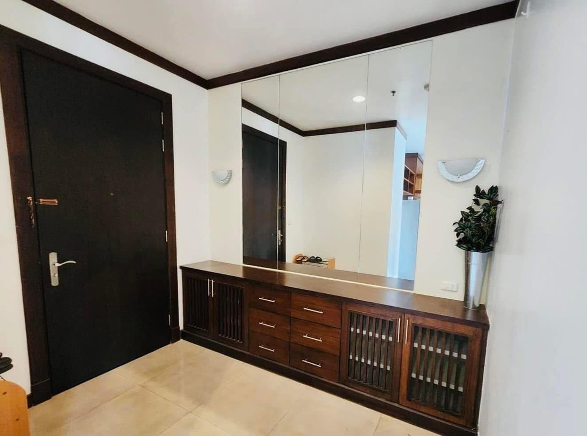 ให้เช่าคอนโดสุขุมวิท อโศก ทองหล่อ : 🔥 Citi Smart Sukhumvit 18 | 2Bed 2Bath | Bathtub | 74 sqm | Near BTS Asok 