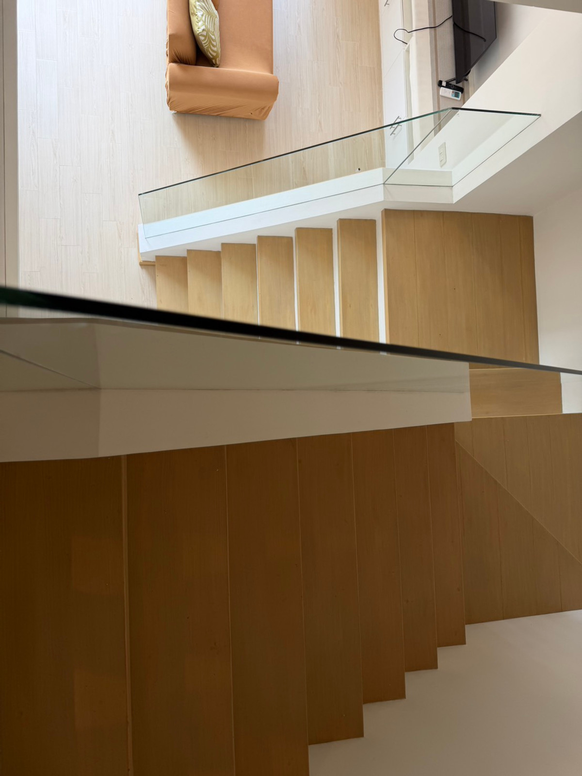 For RentCondoRatchathewi,Phayathai : 🎉Condo for rent, Villa Ratchathewi, Duplex room, ready to move in🎉 1 bedroom, rent only 33,000 baht, make an appointment to see the room, contact Line id: @568lwoey