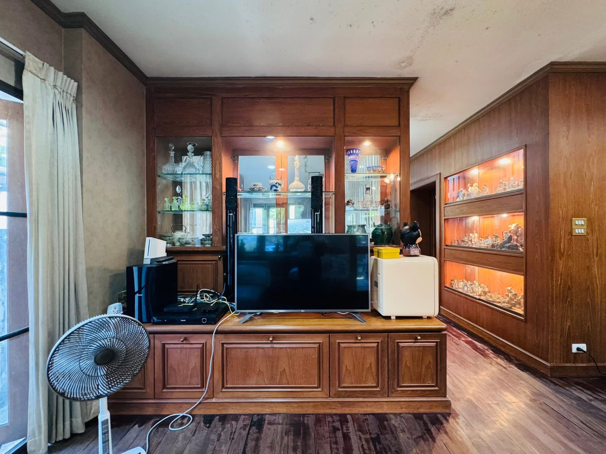 For SaleHouseVipawadee, Don Mueang, Lak Si : Single house, large plot, 97 sq m, location 