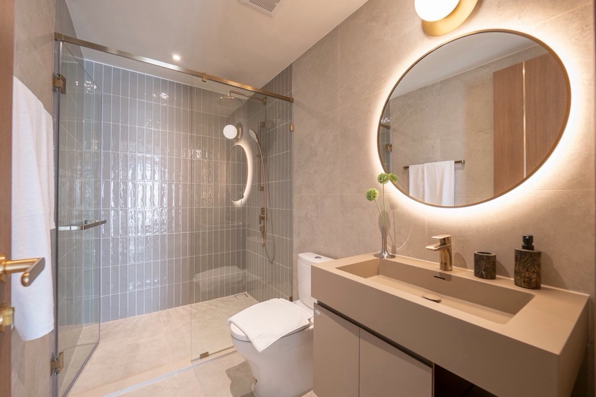 ให้เช่าคอนโดสุขุมวิท อโศก ทองหล่อ : For Rent Via 34