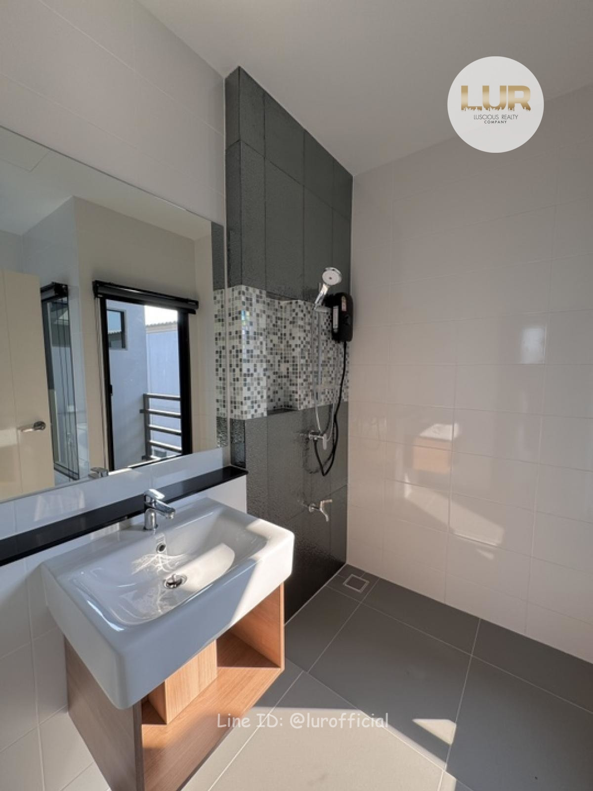 ให้เช่าทาวน์โฮมมีนบุรี-ร่มเกล้า : ให้เช่าบ้านทาวน์โฮม  Baan Klang Muang Rama9-Krungthep Kritha