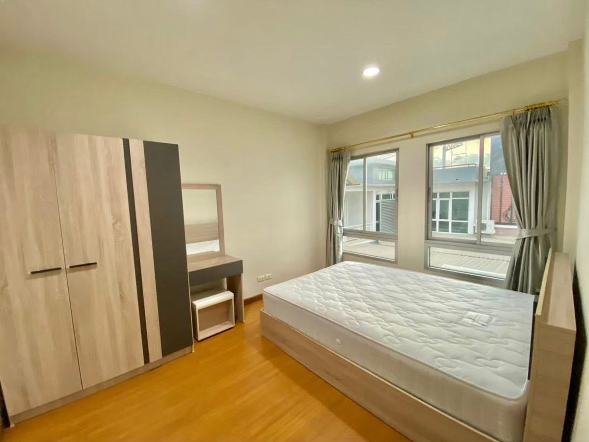 ให้เช่าทาวน์โฮมพัฒนาการ ศรีนครินทร์ : ให้เช่าทาวน์โฮม บ้านกลางเมือง เออร์บาเนี่ยน พระราม 9 – วงแหวน ใกล้ The Mall บางกะปิ และ Airport Link 