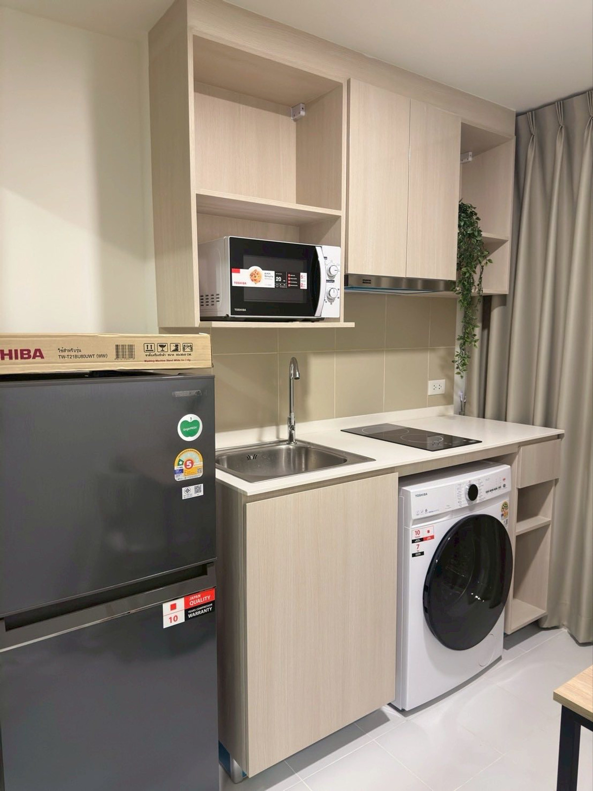 For RentCondoChokchai 4, Ladprao 71, Ladprao 48, : #E379🎉060469 Condo for Rent Chewathai Hallmark Ladprao - Chokchai 4