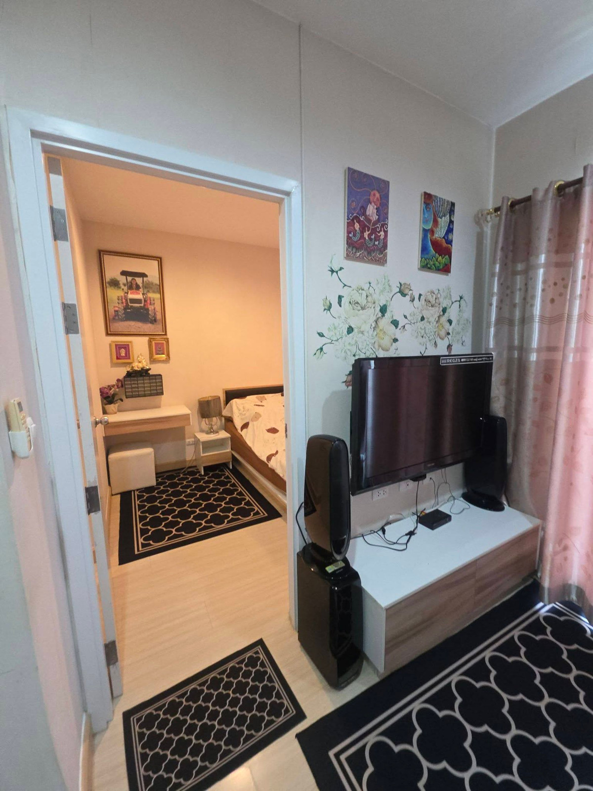 ให้เช่าคอนโดรัตนาธิเบศร์ สนามบินน้ำ พระนั่งเกล้า : ให้เช่าคอนโด พร้อมอยู่    เดอะ ไพรเวซี่ เรวดี  15  / เครื่องใช้ไฟฟ้าครบ  6,500