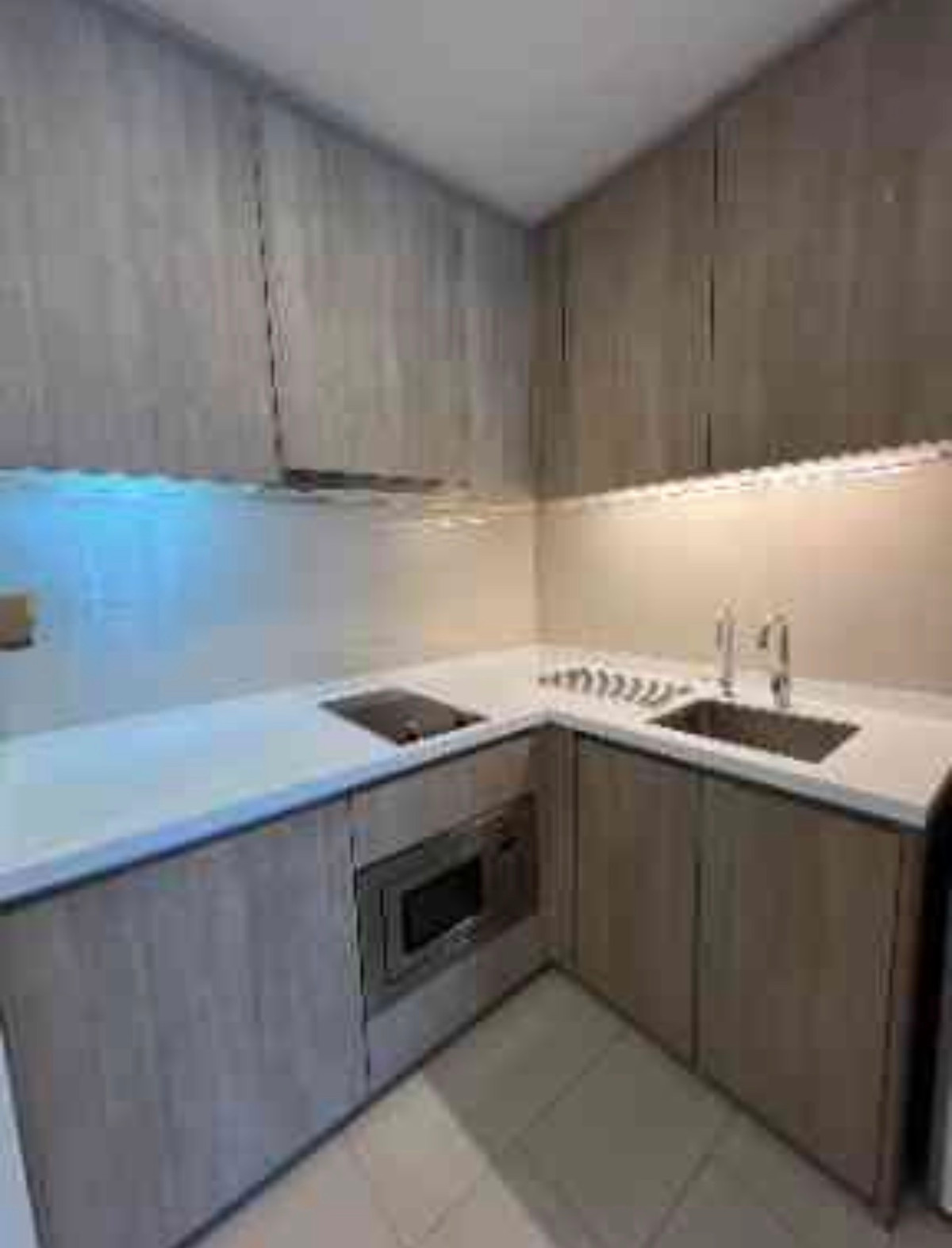 ให้เช่าคอนโดพระราม 9 เพชรบุรีตัดใหม่ RCA : ⚡️Best price Size big⚡️Circle living Prototype 💫 58 Sqm กว้างมาก 28,000 เท่านั้น สนใจติดต่อพัตเตอร์ 0928895628 🔥Line : plustor_ss