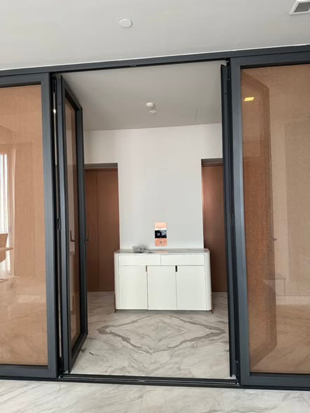 For RentCondoSukhumvit, Asoke, Thonglor : The Monument Thong Lo – Luxury is Space 2 bed for rent 