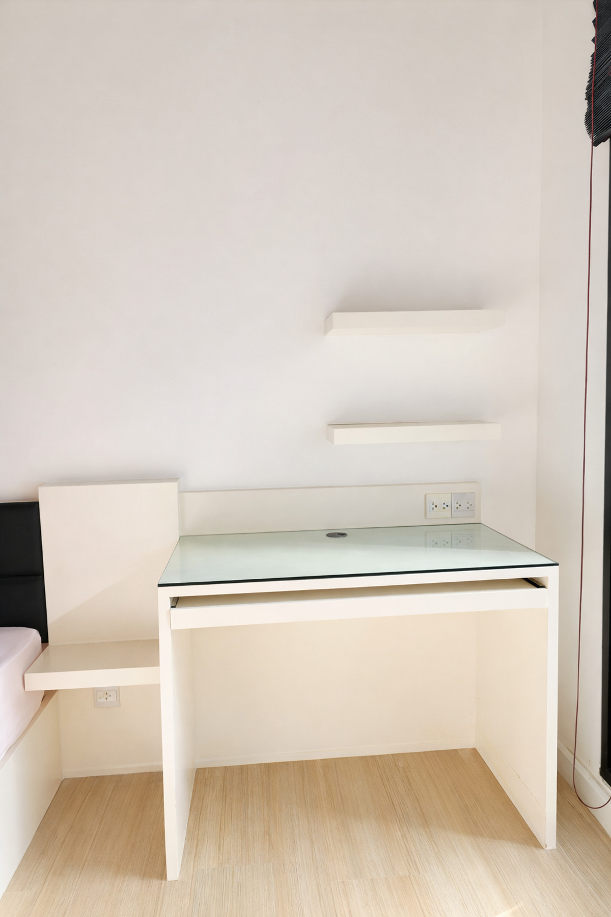 For RentCondoSathorn, Narathiwat : For rent: The Seed Mingle Sathorn Suanplu, corner room, 46 sq m., ready to move in, talk to us.