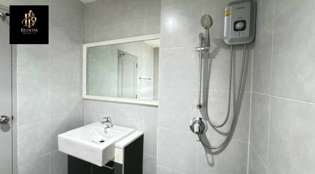 ขายบ้านนวมินทร์ รามอินทรา : ( 𝐅𝐨𝐫 𝐒𝐚𝐥𝐞 )🏠 Life bangkok boulevard Ramintra 105