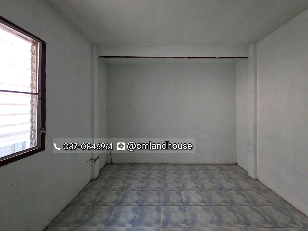 ขายบ้านเชียงใหม่ : ถูกกว่าคุ้มกว่าคอนโด! บ้านวรุณนิเวศน์ ต.แม่เหียะ อ.เมือง ใกล้แยกแม่เหียะ บิ๊กซี แม็คโคร IKEA 2 กม. ใกล้เซ็นทรัลแอร์พอร์ต 4 กม. ใกล้สนามบิน 5 กม. (ขายตามสภาพต้องปรับปรุง)