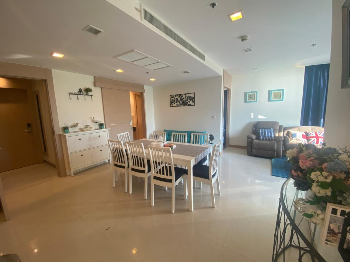 For RentCondoPattaya, Bangsaen, Chonburi : For Rent The Palm Wongamat Beach Fully Furnished S03-0878