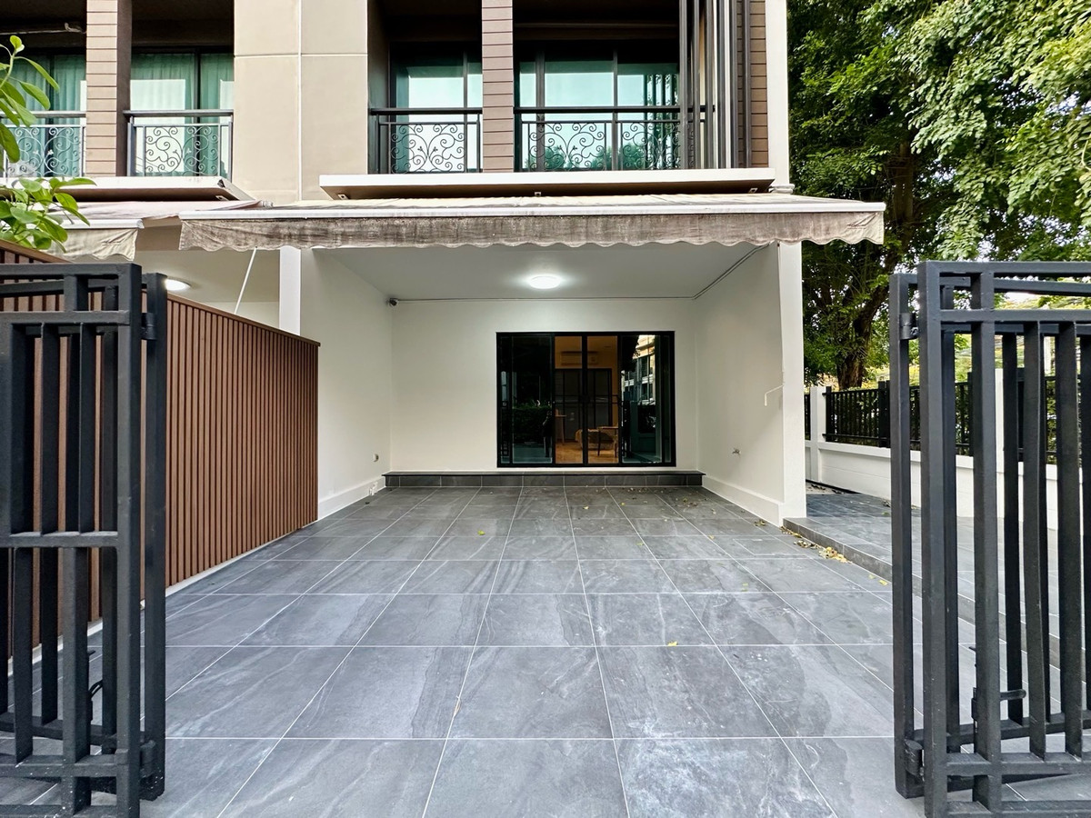 For RentTownhomeNawamin, Ramindra : Townhome for rent Baan Klang Muang Nawamin 42 Newly decorated, very beautiful Fully furnished, ready to move in