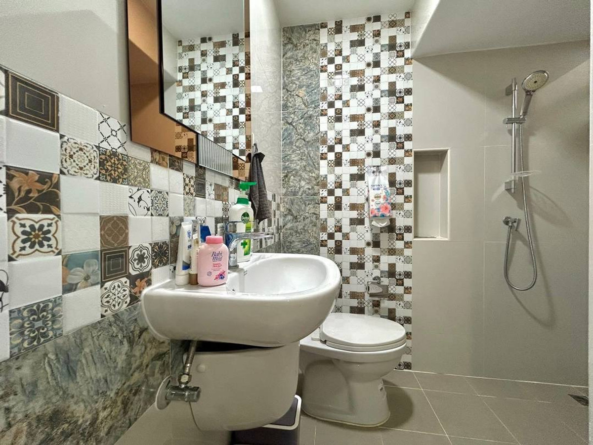 ขายทาวน์โฮมแจ้งวัฒนะ เมืองทอง : ขายด่วน! โกลเด้น ทาวน์ 2 งามวงศ์วาน-ประชาชื่น Golden Town 2 Ngamwongwan - Prachachuen