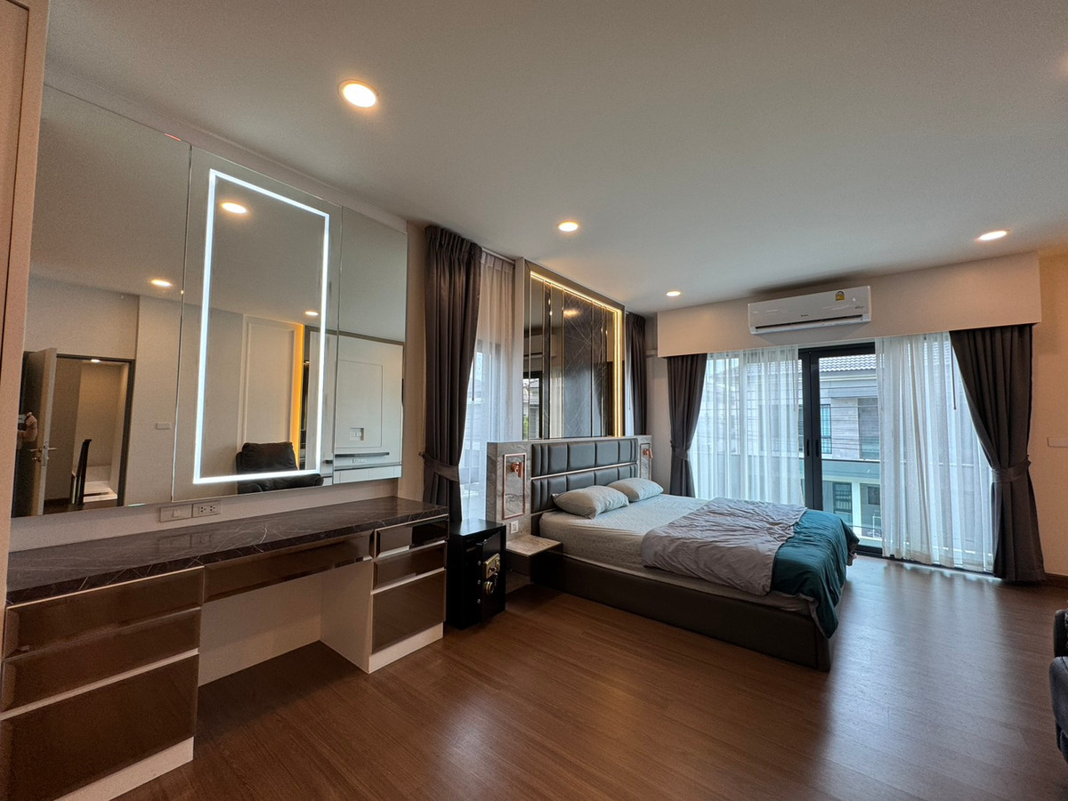 For RentHouseBangna, Bearing, Lasalle : S04-0109 Luxury Single House for Rent or Sale: THE CITY BANGNA