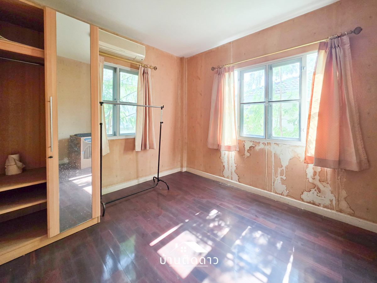 ขายบ้านราษฎร์บูรณะ สุขสวัสดิ์ : ขายตามสภาพแต่ศักยภาพล้น! บ้านเดี่ยวมัณฑนา 4 นอน 3 น้ำ พื้นที่เยอะสะใจ ใกล้สโมสรส่วนกลาง แถมทำเลยังใกล้พระราม3 เพียง 15 นาที