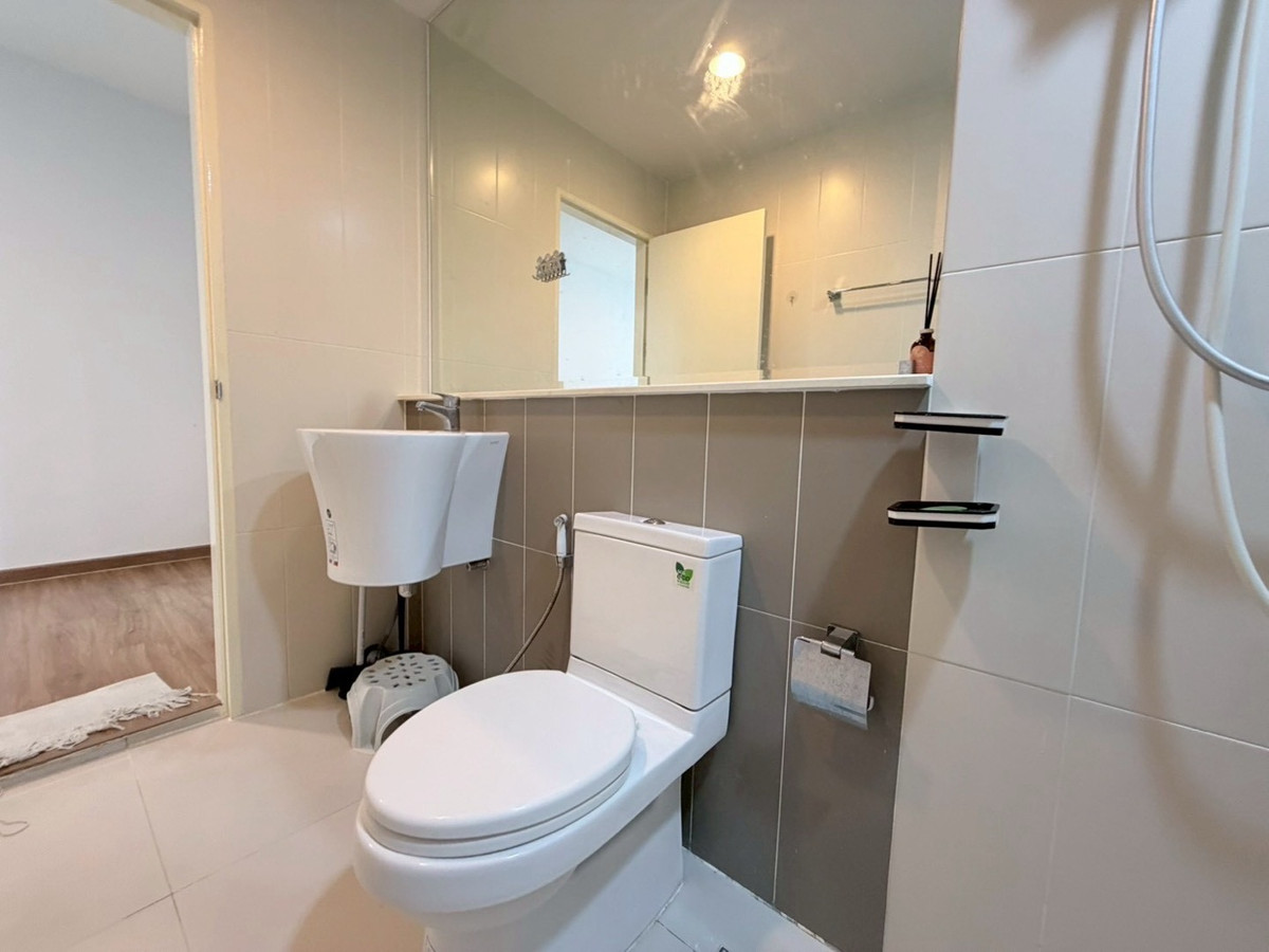 ให้เช่าทาวน์โฮมราษฎร์บูรณะ สุขสวัสดิ์ : 🏡 ปล่อยเช่าทาวน์โฮม 3 ชั้น | บ้านกลางเมือง สุขสวัสดิ์ ใกล้แยกพระประแดง
ทำเลดีมาก ติดถนนใหญ่ ใกล้ห้าง รถไฟฟ้ากำลังมา!