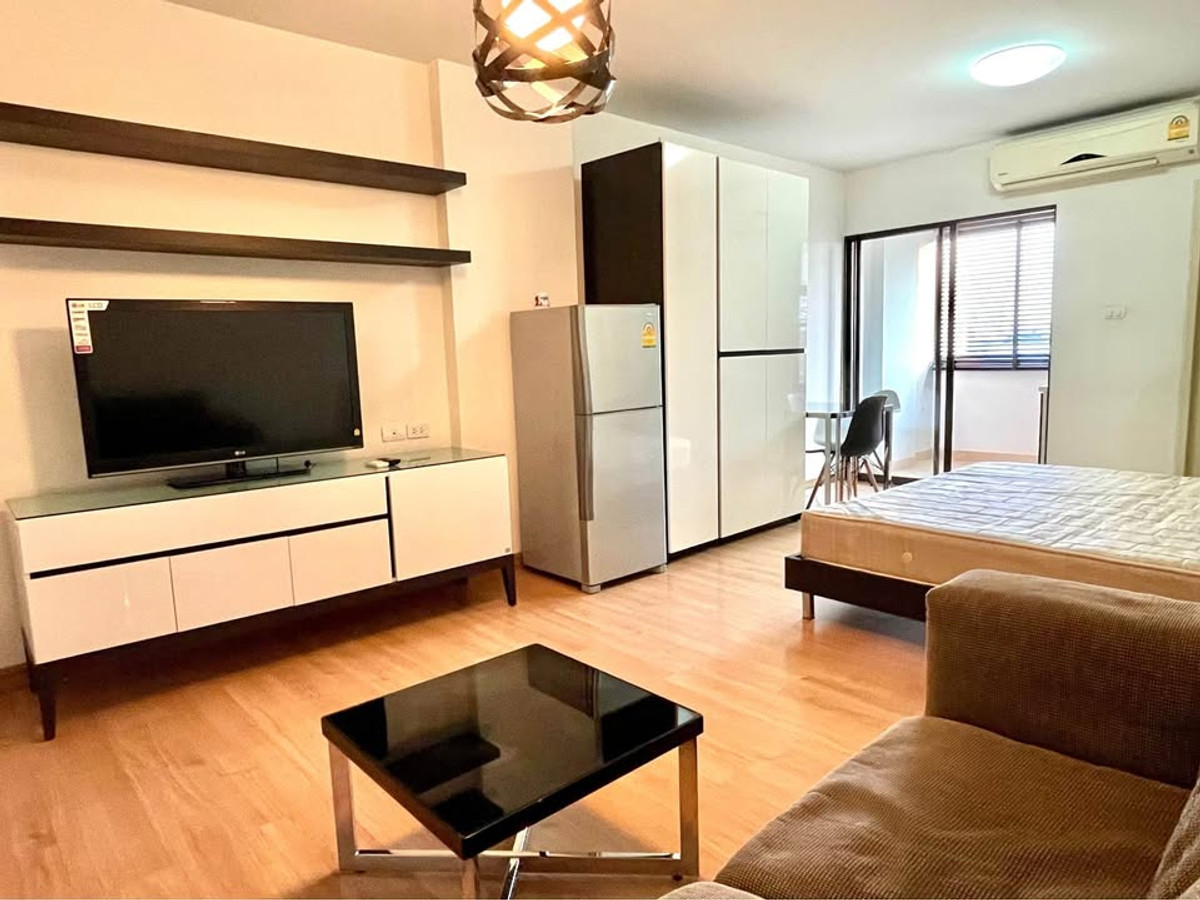 For RentCondoRamkhamhaeng, Hua Mak : 🔥 For rent Supalai City Resort Ramkhamhaeng 🔥 📍 Ramkhamhaeng location | next to The Mall Ramkhamhaeng 🛍️
